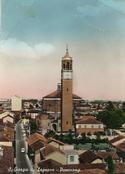 Visualizza foto: Panorama con la chiesa parrocchiale